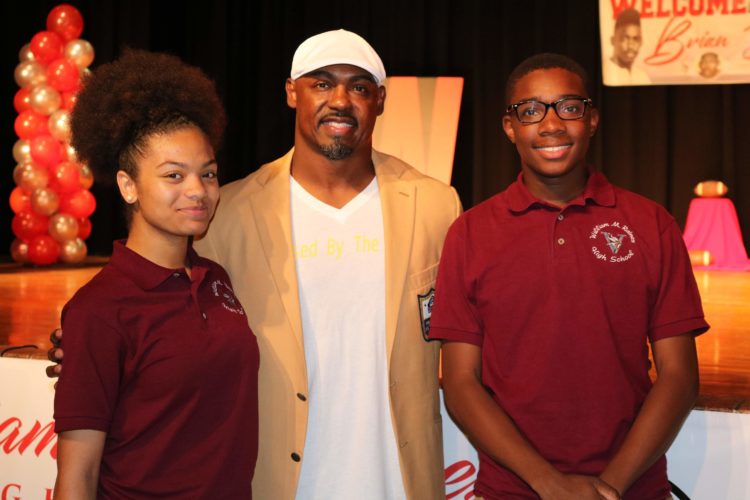 2018 NFL Hall of Famer Brian Dawkins returns to Raines