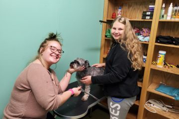 Students learn animal care through veterinary assistant program